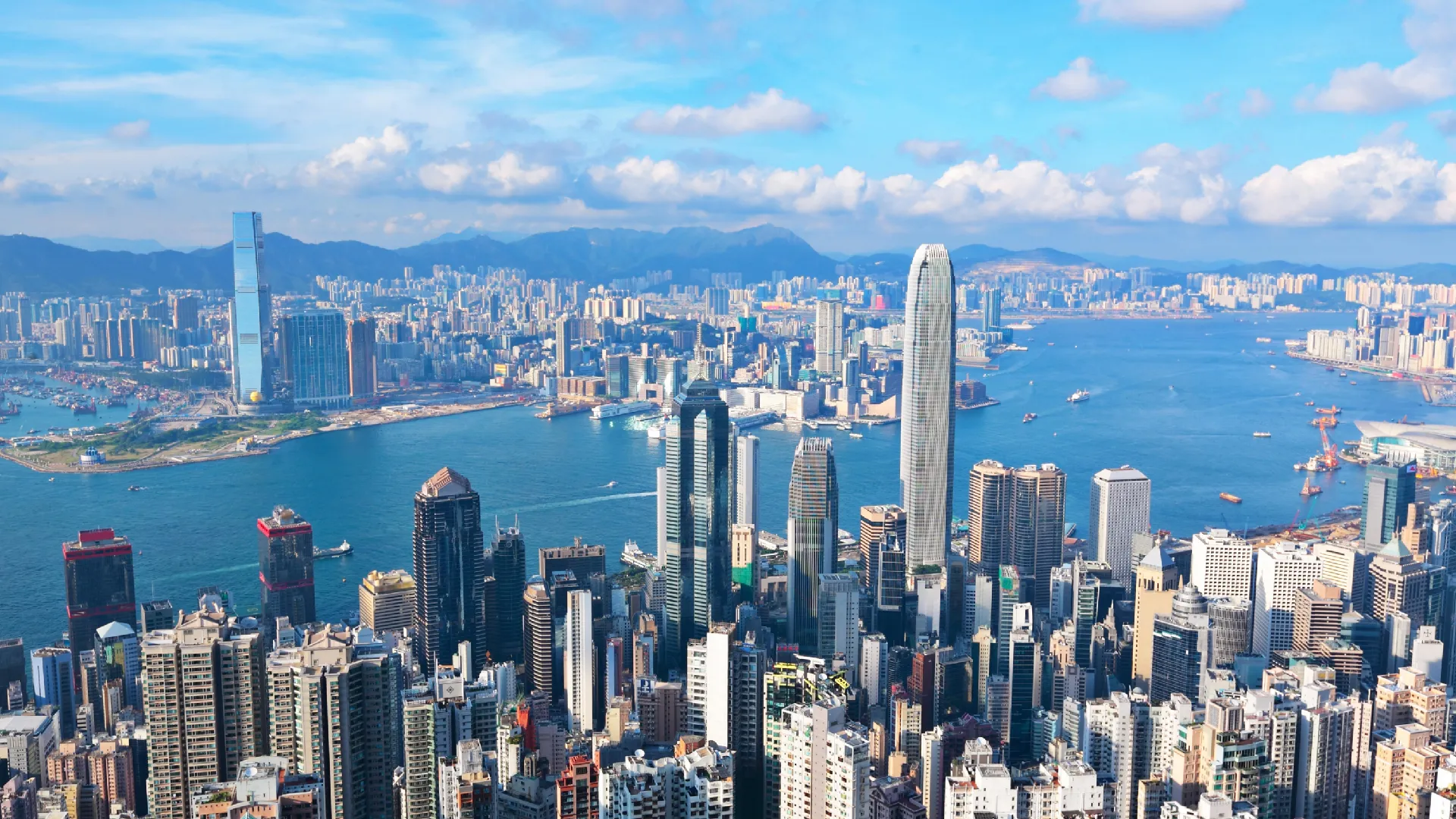 banner hero victoria peak 169